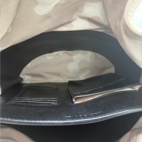 Dagne Dover Ava Bone Onyx Leather Bucket Bag W/camo
Lining - Picture 7 of 9